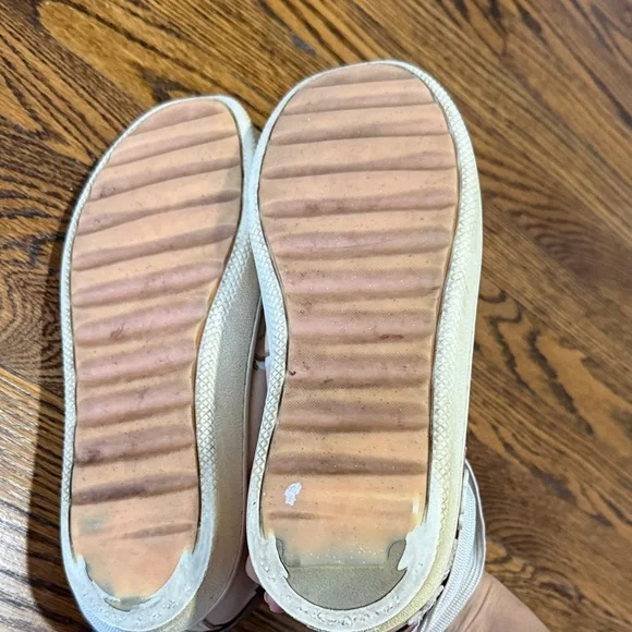 Coach light pink Sneakers with cherry and floral details - Picture 6 of 6